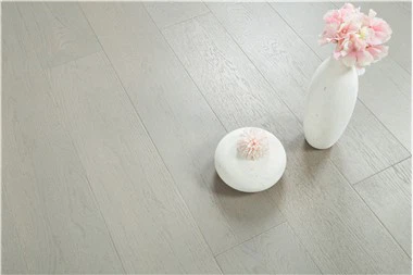 501-18 Tumehall tamm